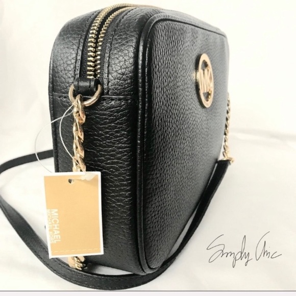 NWT authentic MK genuine pebble leather crossbody - Picture 2 of 8